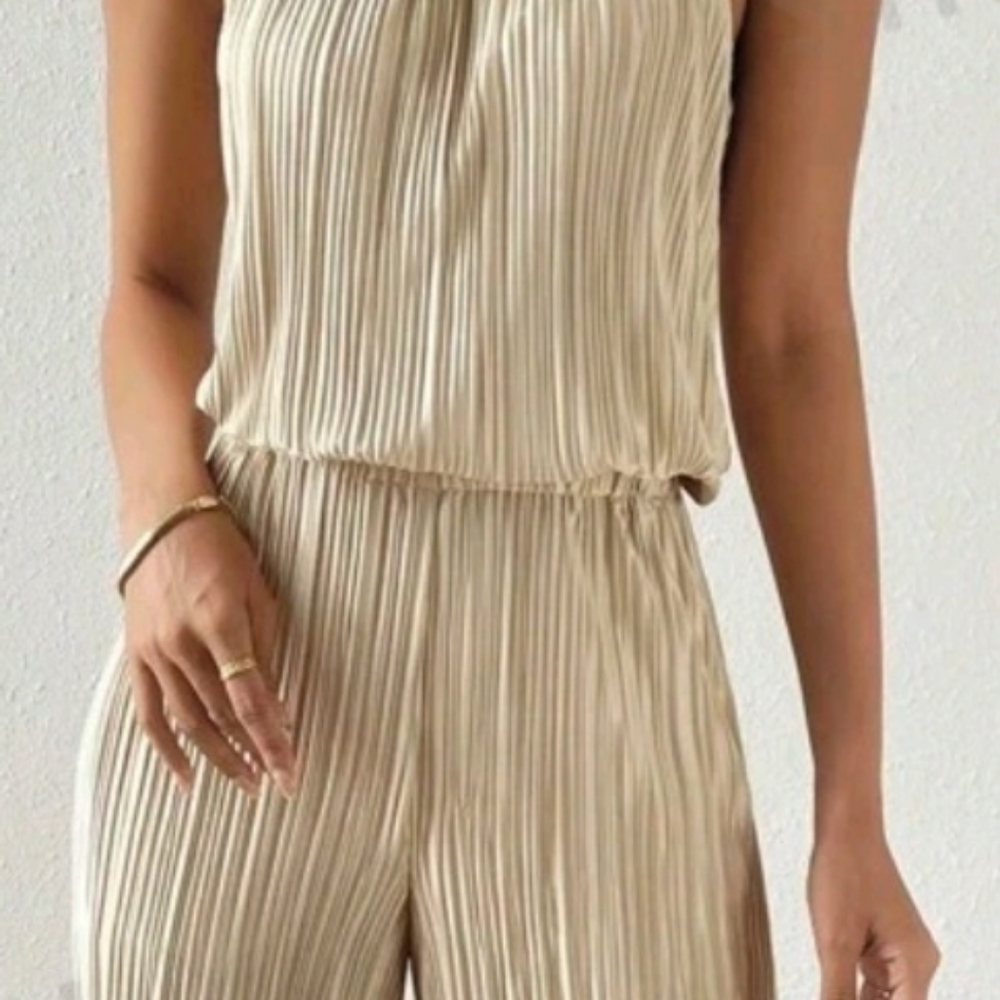 2pc Prive Set NWOT - Picture 5 of 9